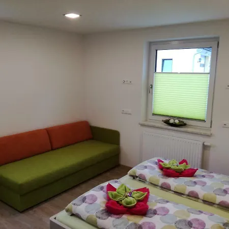 ホテル Zur Wagnerei *